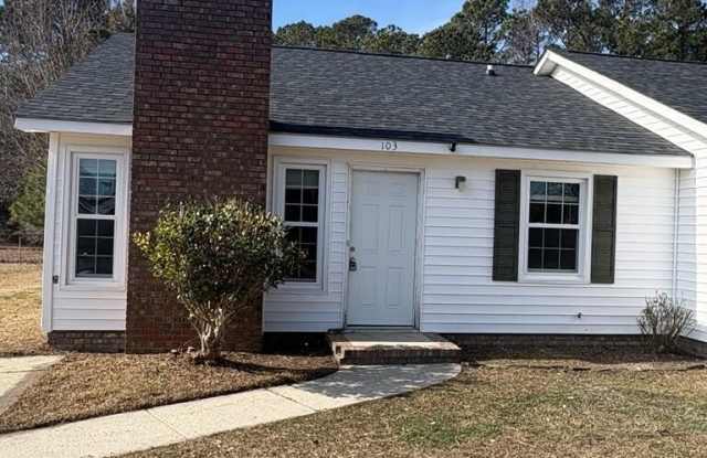 103 Pine Crest Drive photos photos