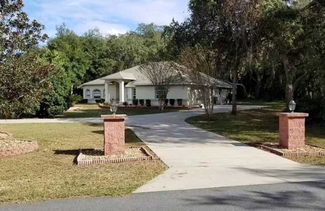 30 W Ipswich Ln Gallery 3
