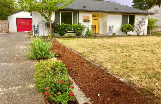 14701 8th Ave NE - 14701 8th Avenue Northeast, Shoreline, WA 98155