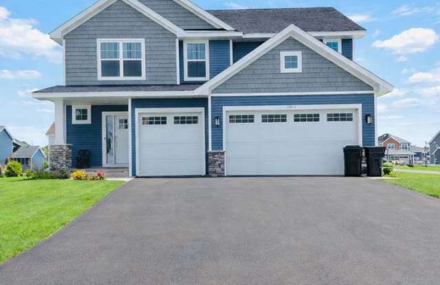Beautiful New Construction 5bed 4bath Home in Otsego photos photos