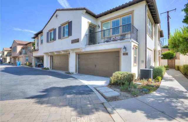 2151 Citrus Place Gallery 1