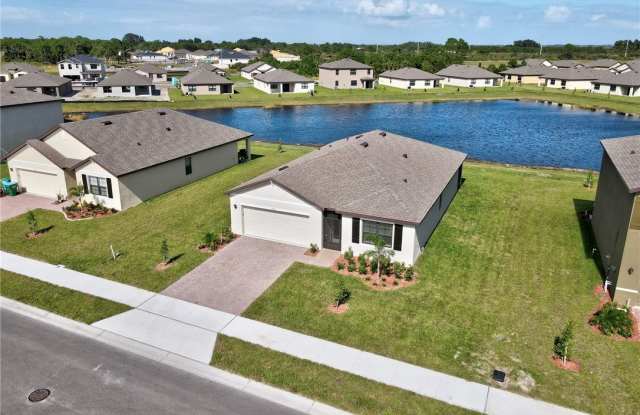 5076 Marble Street photos photos