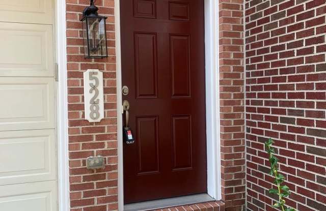 528 TRIADELPHIA WAY - 528 Triadelphia Way, Alexandria, VA 22312