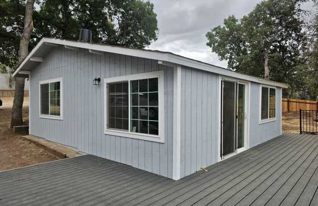 15429Stanyonstreet.Is4Lease.com - 15429 Stanyon Street, Clearlake, CA 95422