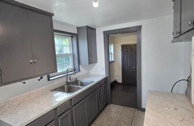 1517 Mallard Dr - 1517 Mallard Drive, Del City, OK 73115