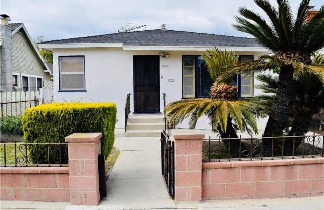 960 W 24th Street photos photos