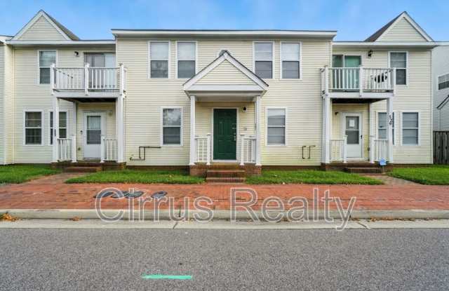 525 Columbia St - 525 Columbia Street, Portsmouth, VA 23704