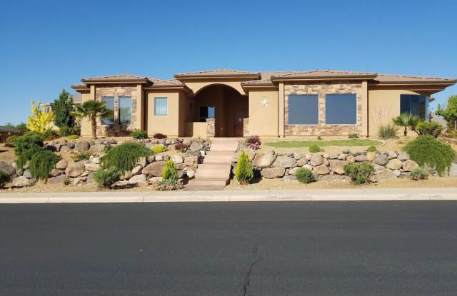 Beautiful Corner Lot! FULLY FURNISHED! Available March 2026! photos photos