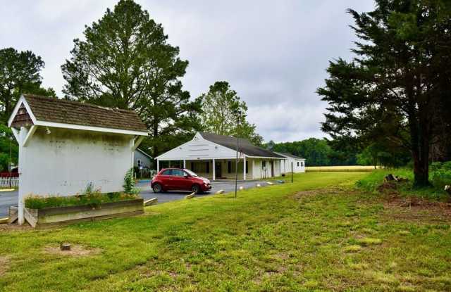 33453 CHINCOTEAGUE RD Gallery 3