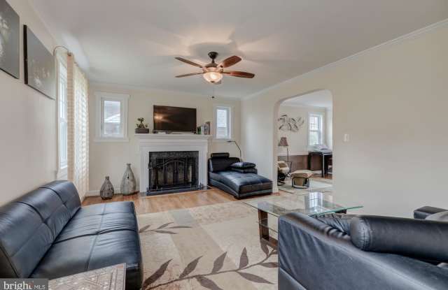 5705 27TH STREET NW Gallery 2