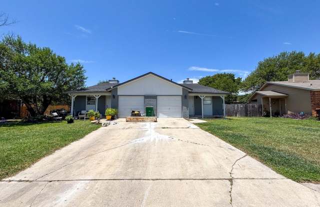 14417 Waddesdon Bluff photos photos