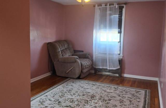 3231 Barker Ave photos photos