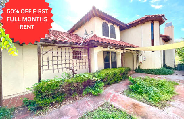 *MOVE IN SPECIAL* 2 Bedroom Garden Style Villa Home In A Prime Location – Near Shopping & Dining! photos photos