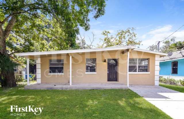 2625 East 38th Avenue - 2625 East 38th Avenue, Tampa, FL 33610