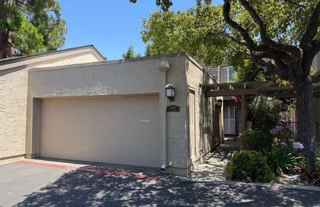 Elegant 3 Bedroom 2.5 Bath Townhome in the Desirable Dry Creek Village of Willow Glen photos photos
