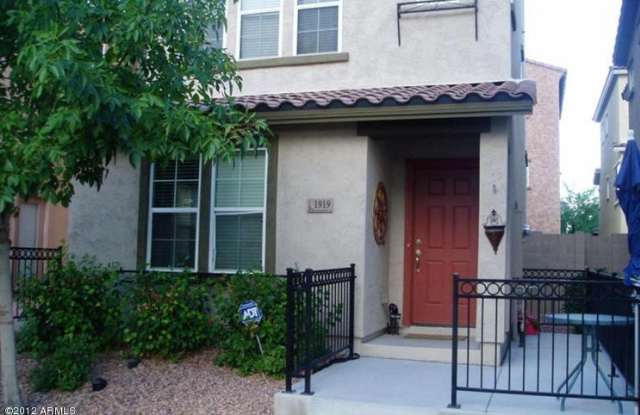 1919 N 78TH Drive - 1919 North 78th Drive, Phoenix, AZ 85035