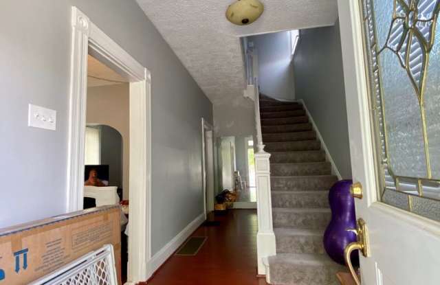 6723 Highland Ave. Gallery 3