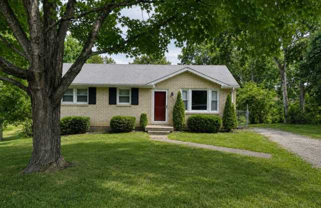 3 Bedroom Brick Home For Rent Near APSU! photos photos 3 Bedroom Brick Home For Rent Near APSU! photos photos