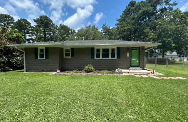 Ranch Style Home in Prime Location - 128 Rachel Drive, Pasquotank County, NC 27909