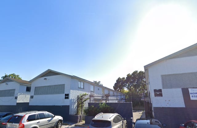 2412 Southmore photos photos