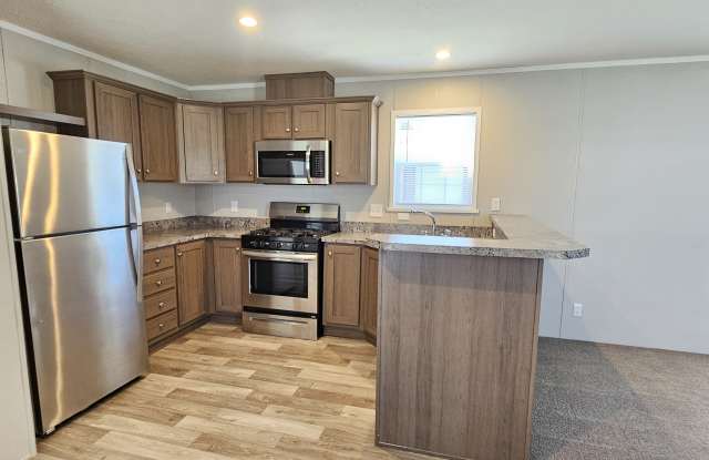 2344 Dogwood St photos photos