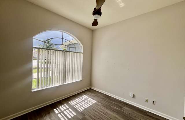3849 SW Mckim Street Gallery 3