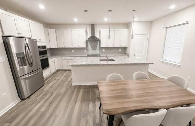 42 TROUT LILY Drive Gallery 3
