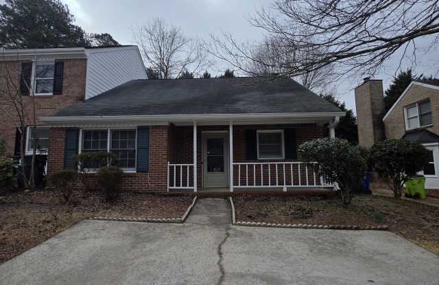 405 Williamsburg Way photos photos