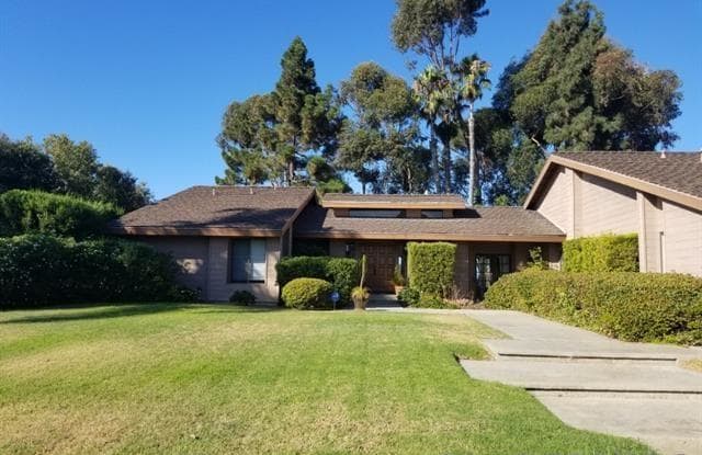1238 VIA MIL CUMBRES - 1238 Via Mil Cumbres, Solana Beach, CA 92075