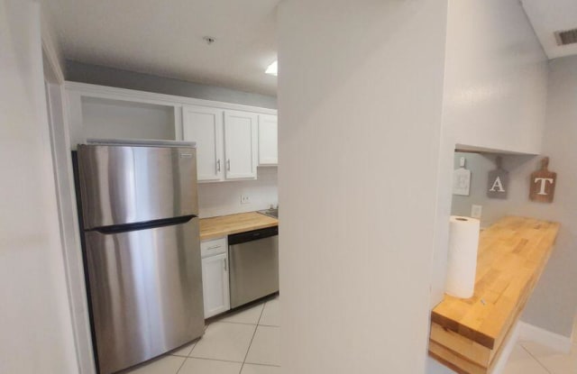 2303 N Congress Avenue - 2303 N Congress Avenue, Boynton Beach, FL 33436
