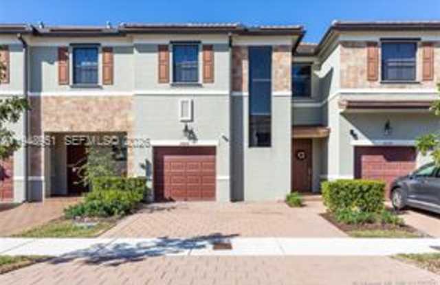 10034 West 32nd Lane photos photos