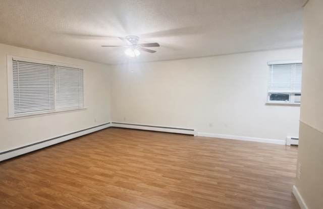 3207 Wisconsin St photos photos