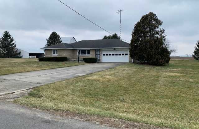 Country Home in Wes-Del School District photos photos