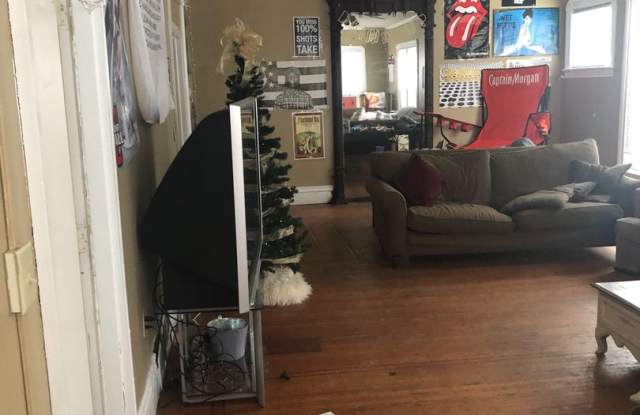 225 Wilder St N, LLC Gallery 4