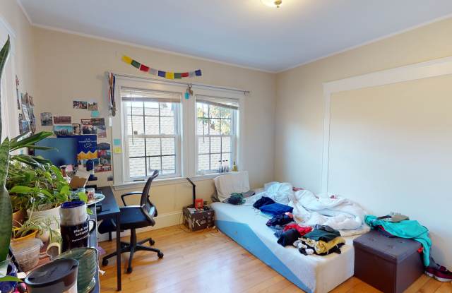 17 Upland Road Gallery 4