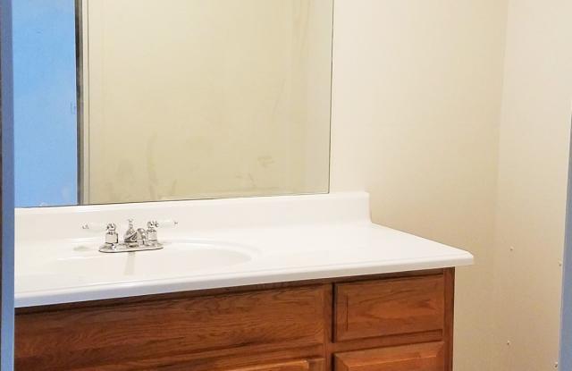 240 Blaine St photos photos