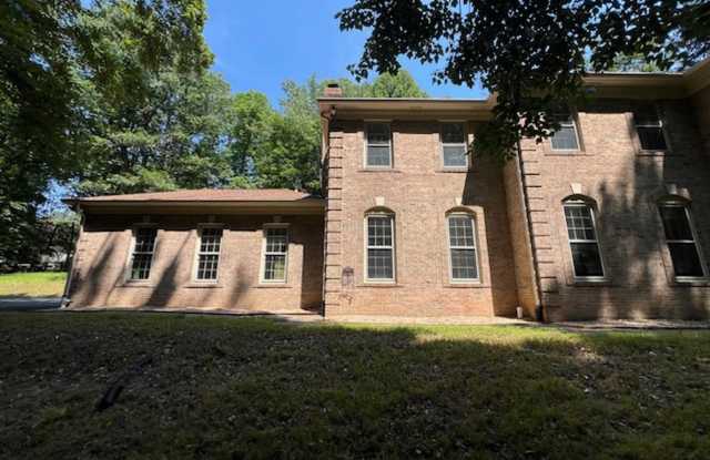 Spacious SF home in Potomac photos photos