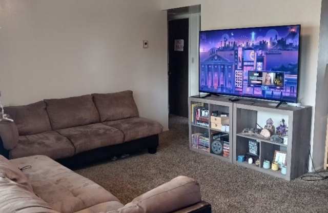 SINGLE FAMILY HOUSING - 2 bed/1 bath in Orem - 61 East 100 North Street, Orem, UT 84057 SINGLE FAMILY HOUSING - 2 bed/1 bath in Orem - 61 East 100 North Street, Orem, UT 84057