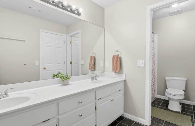 5574 Bent Grass Way Gallery 3
