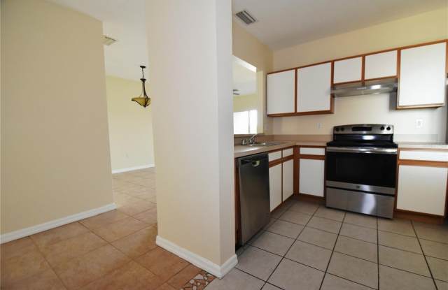 9612 SEADALE Court Gallery 2