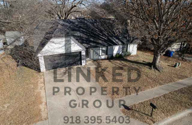 Beautifully updated 3-bedroom, 2-bathroom home Gallery 3