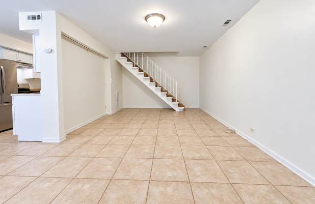 1344 Cove Drive Gallery 3