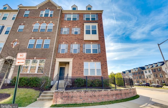5456 STREAM BANK LANE - 5456 Stream Bank Lane, Greenbelt, MD 20770