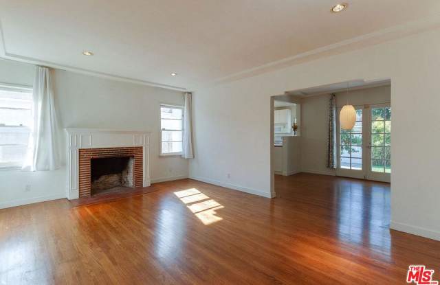 3781 DUBLIN Avenue Gallery 2