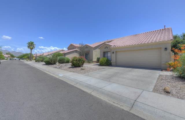 9039 E CARIBBEAN Lane Gallery 2