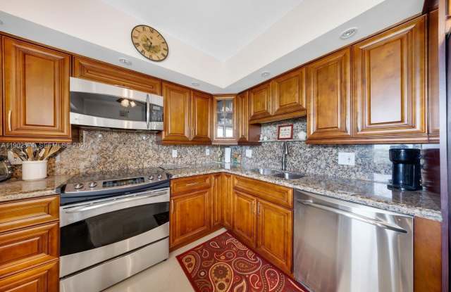 3095 N Course Dr photos photos