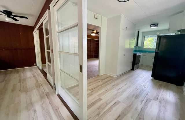 Cozy, Spacious, Clean & Nostalgic Home in Palolo Valley. photos photos