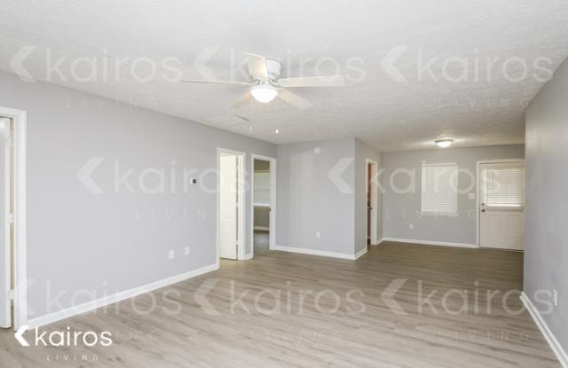 355 Deerpark Drive Gallery 4