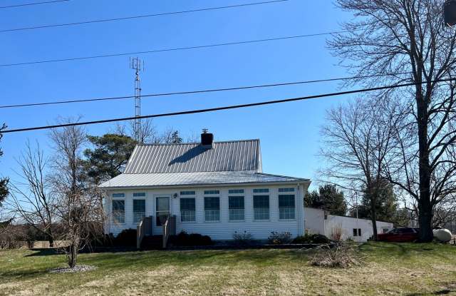 Country Living! 1st Floor Laundry, 3+Car Garage, with Work Shop! - 2725 Peru Center Road South, Huron County, OH 44890