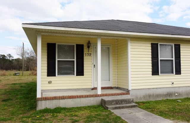 132 Lainmark Drive - 132 Lain Mark Dr, Onslow County, NC 28539